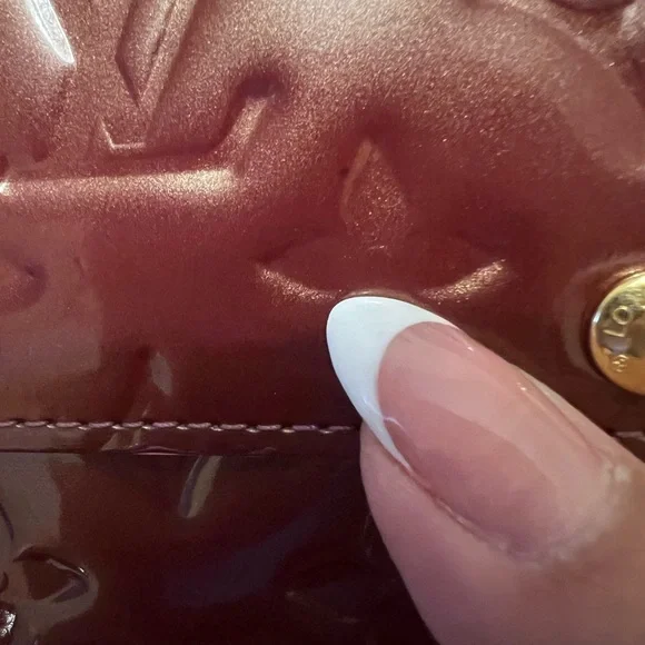 SOLD‼️LV Vernis Sarah Wallet in Amarante Burgundy (Full Set, Preloved) - Picture 8 of 15